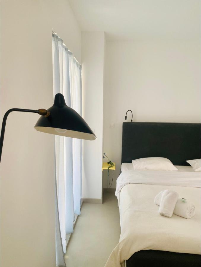 Your Lovely Central Home In Buzzing Exarchia 雅典 外观 照片